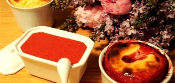 Творожная запеканка с клубникой