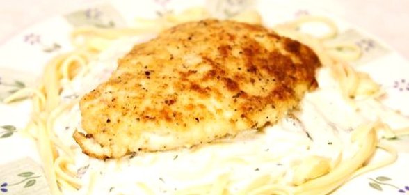 Куриные грудки с пастой и сливочным соусом