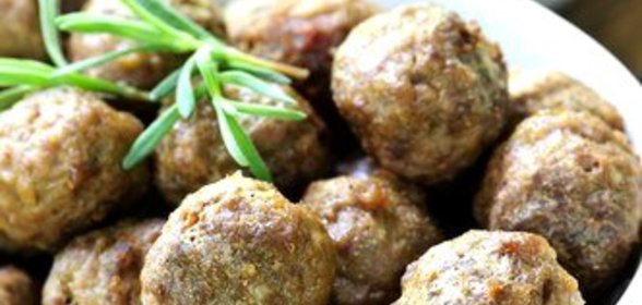 Грибные котлеты с каштанами и моцареллой