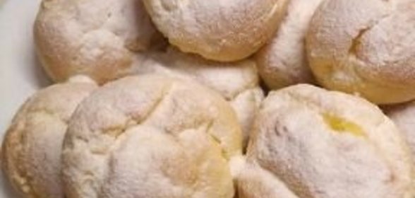 Профитроли с заварным кремом