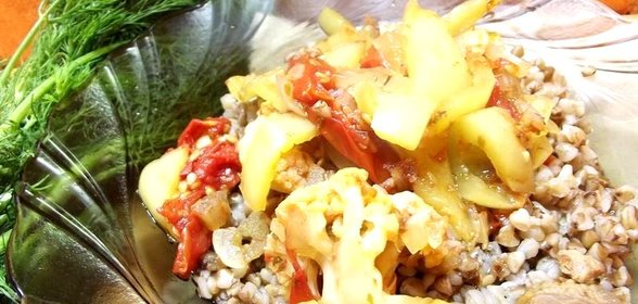 Свинина тушеная с овощами