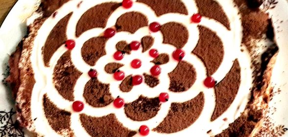 Сметано-брусничный пирог