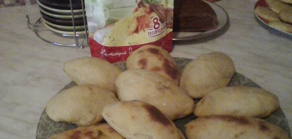 Белорусские картофельные пирожки с грибами, капустой и яйцом