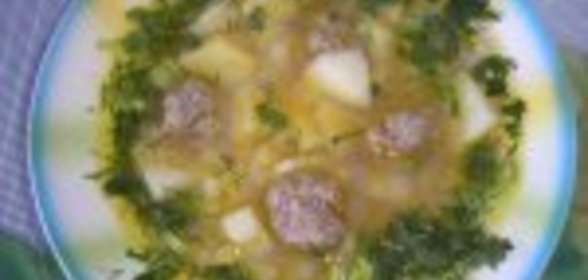 Суп с фрикадельками и кабачками