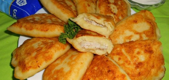 Пирожки с мясом из картофельного теста