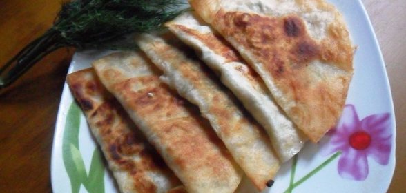 Пирожки из лаваша с сулугуни и зеленью