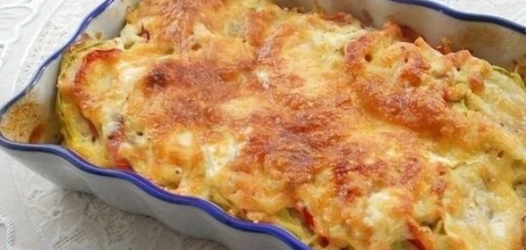 Колбаса жареная с капустой