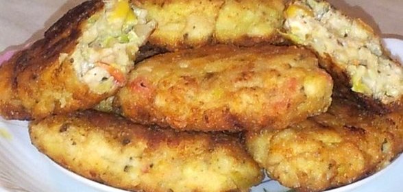 Нежнейшие котлеты по‑гавайски с кукурузой