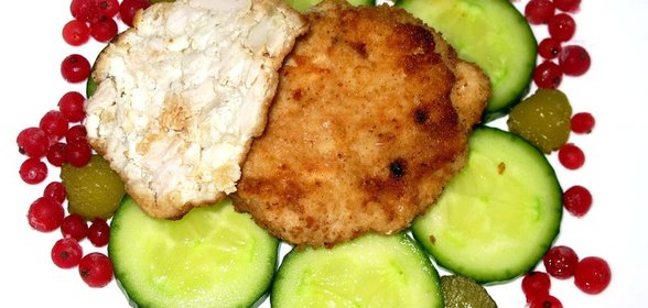 Рубленные куриные котлеты с сыром
