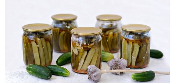 Огурчики, маринованные в собственном соку