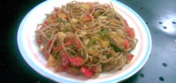 Лапша с овощами Девочки сверху