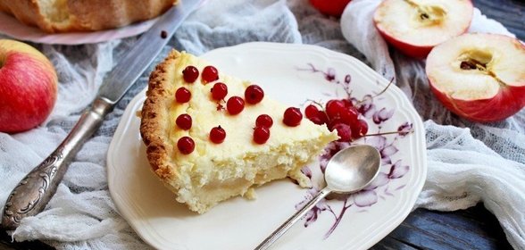 Творожный пирог с яблоками
