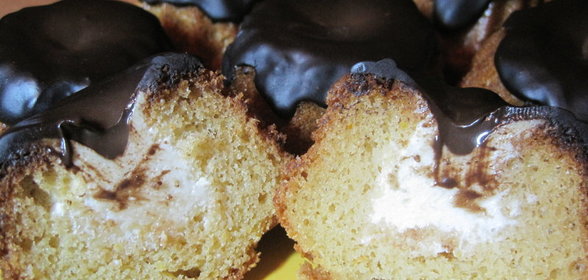 Апельсиновые кексики со сметанным кремом