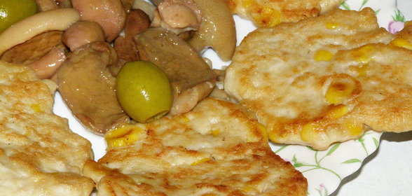 Куриные оладушки с кукурузой