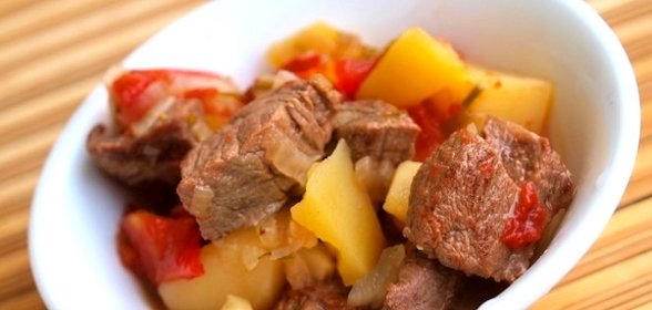 Баранина в пиве с овощами