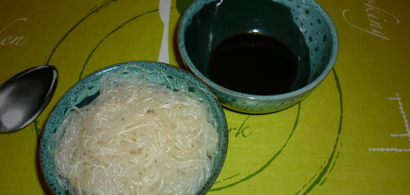 Летняя лапша в японском стиле