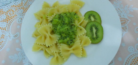 Фарфалле Borges с соусом из киви