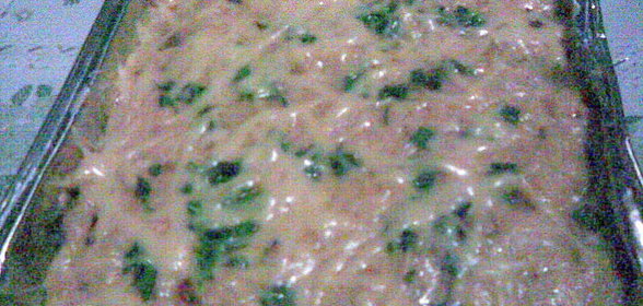 Картофельные оладьи, запеченные в мясной подливе