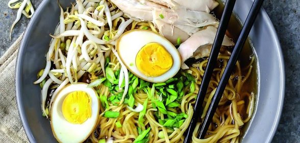 Рамен с курицей