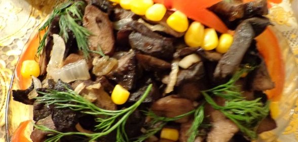 Шампиньоны жареные с луком