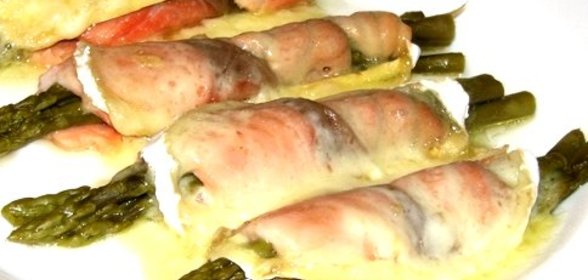 Семга со спаржей