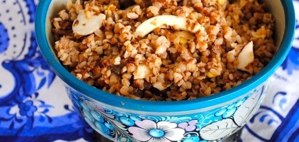 Гречка с грибами и яйцами