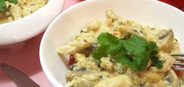 Фрикасе из курицы с грибами и болгарским перцем