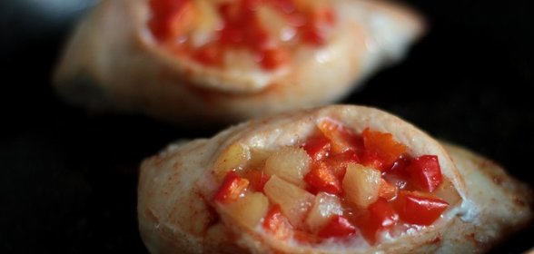 Куриные кармашки с ананасом