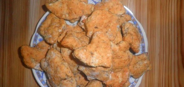 Солёное сырное печенье с орехами