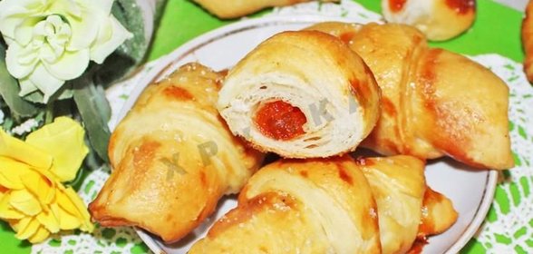 Круассаны из слоеного дрожжевого теста