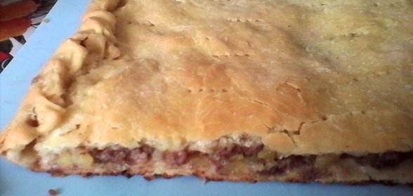 Пирог с мясом и картофелем