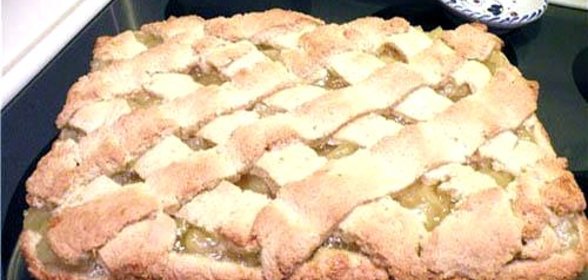 Пирог с ананасовой начинкой