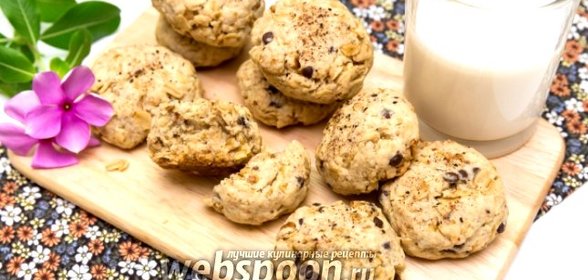 Овсяное печенье с шоколадом и орехами