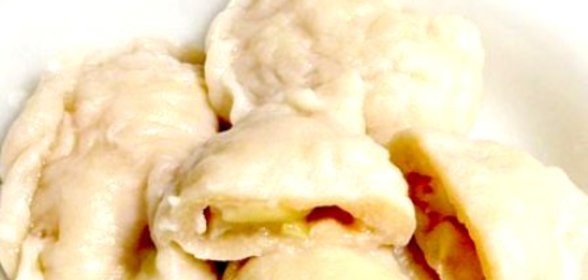 Вареники с яблоками