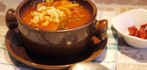 Суп с курагой и кус-кусом по-мароккански