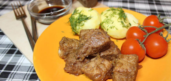 Шашлык из налима или сома с баклажанами