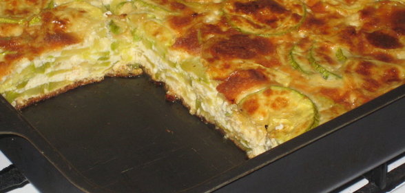 Запеканка из кабачков с луком