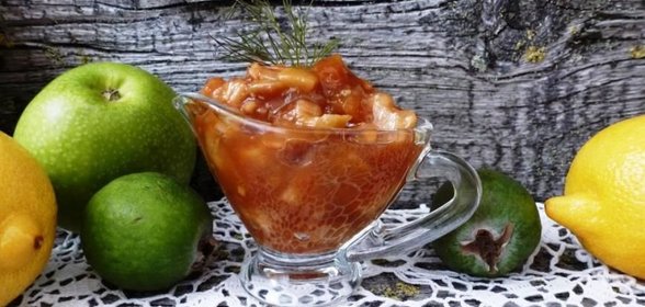 Чатни из фейхоа и помидоров