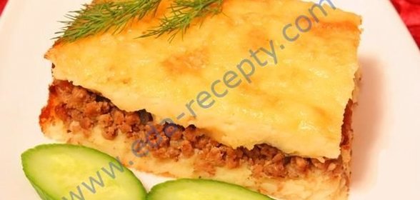 Картофельная запеканка с фаршем в духовке