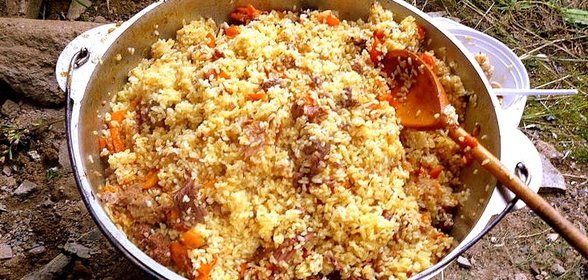 Плов с тушенкой