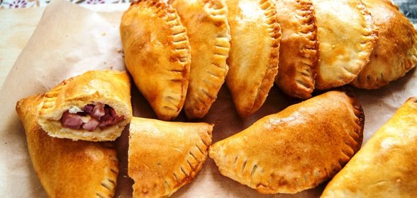 Эмпанадас с окороком. Тест-драйв с Окраиной