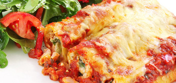 Каннеллони с ветчиной с рикоттой