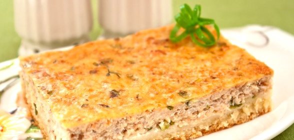 Пирог с консервированной рыбой