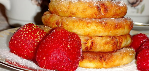 Сырники со сметаной ... по-одесски