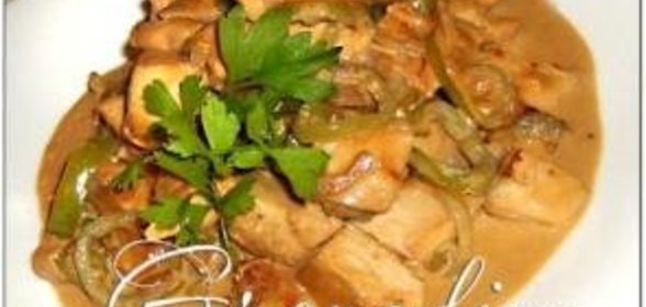 Курица в сливочном соусе