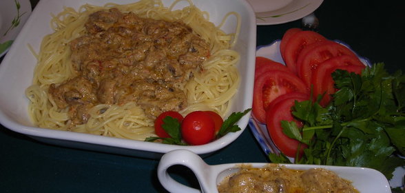 Фасоль, запеченная с яйцом