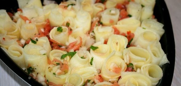 шпинат с фаршем