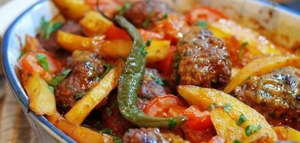 Измирские котлетки (кёфте)