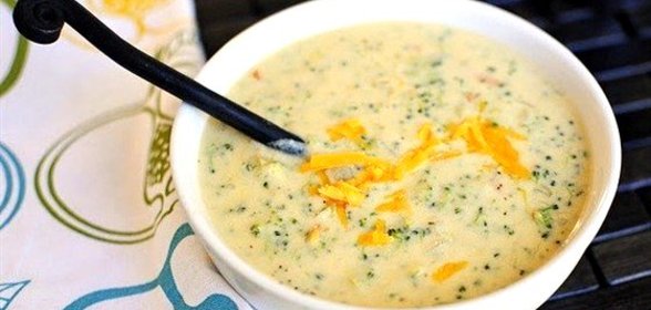 Суп-пюре из брокколи с сыром
