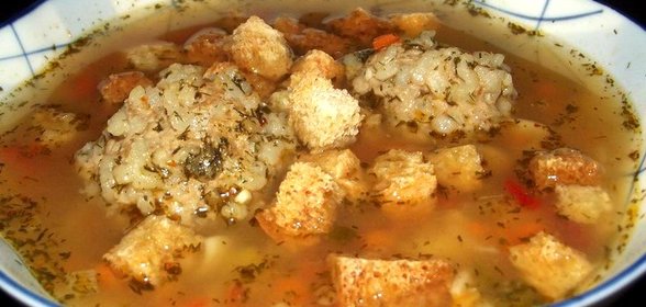 Густой суп с фрикадельками
